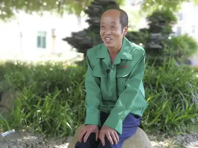 对话"网红民工"吴桂春:我不喜欢当明星,但儿子说我做了件善事