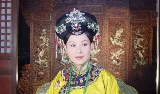 首先说明一点,哲哲并不是孝端文皇后的名字,是当时后宫妃嫔对她的一种