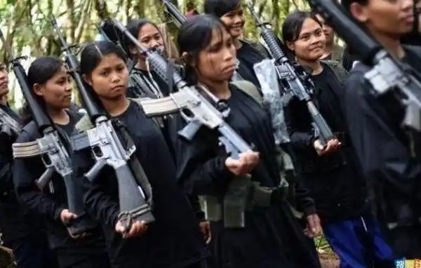 菲律宾新人民军:毛派武装中的女兵