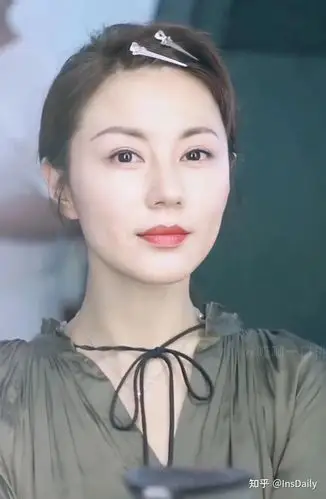 集美艳动人和飒爽帅气于一身的女明星们才是真正的姬圈天菜