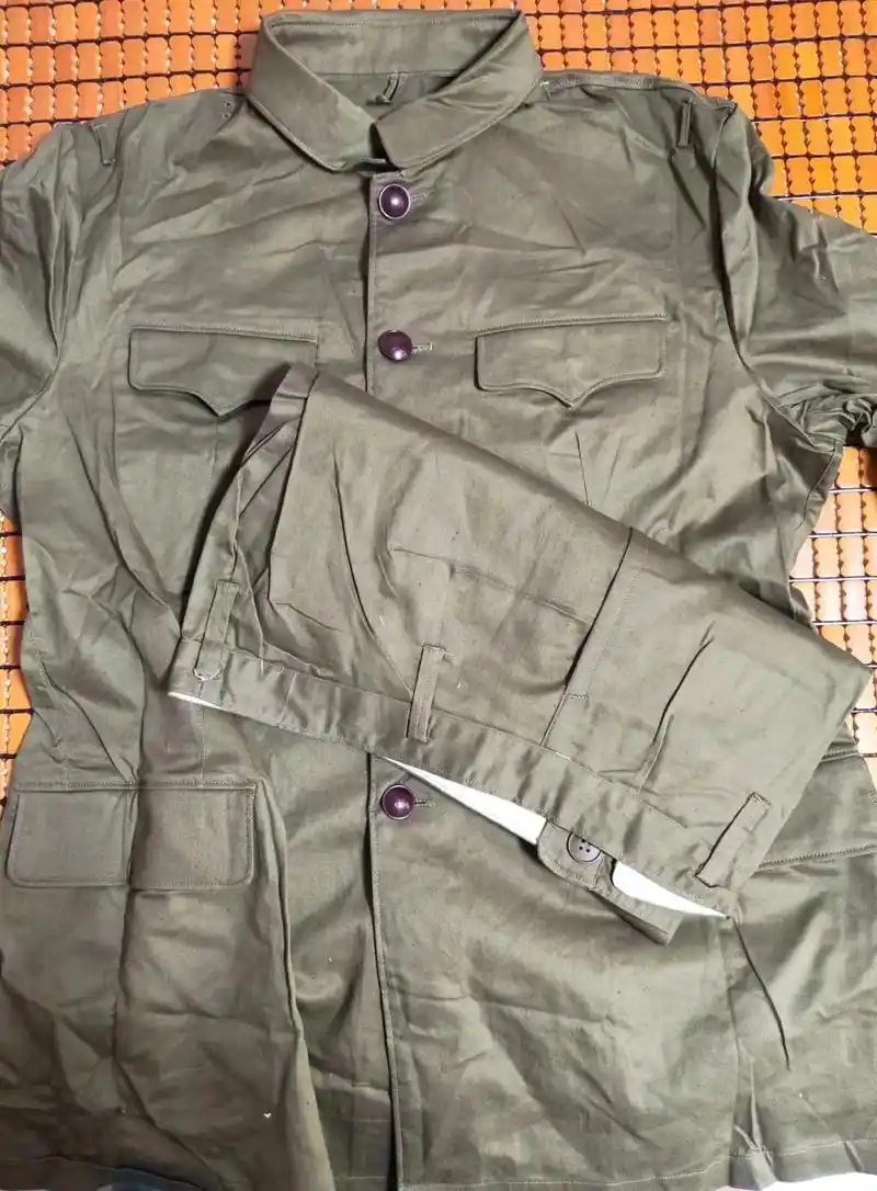 55式军服#老货收藏#致所有当过兵的人#正品原创#军营生活 - 抖音