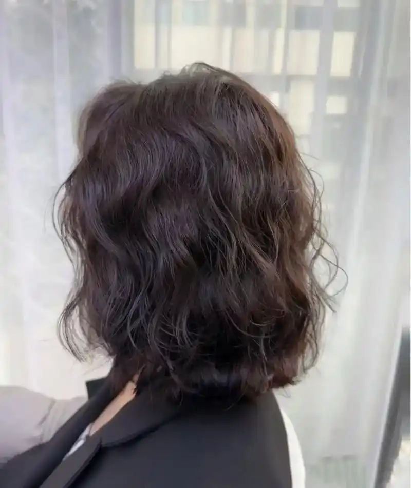 法式烫.中短发不能错过的烫发发型,精致的短发层 次烫完 法式 - 抖音