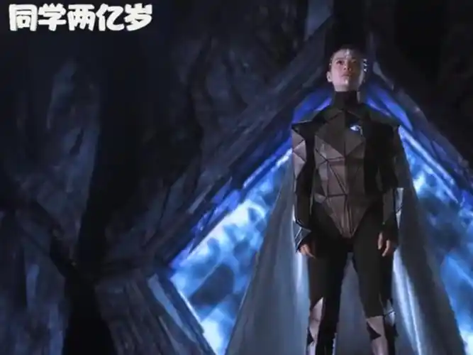 徐静蕾新剧《同学两亿岁》制作特辑曝光,场面宏大,不输择天记