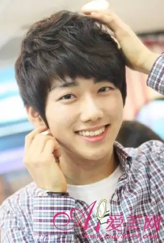 最新韩式男士魅力发型 俘虏mm心, 爱美网美发推荐韩式男士发型设计