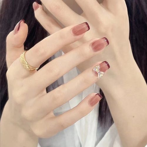 指甲新年短款贴片美甲成品可拆卸穿戴防水贴纸美甲工具