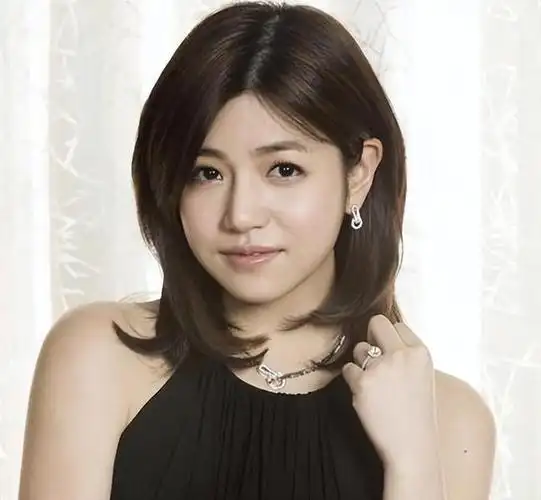 包子脸的陈妍希,在清纯之下,为何演戏角色受限度很大?