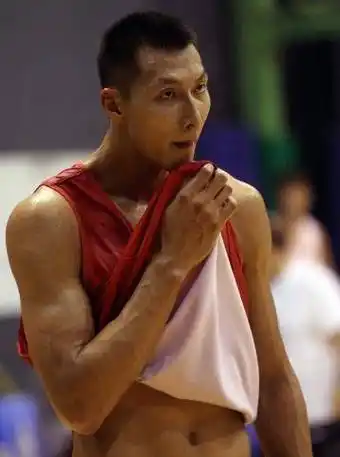 原创中国球员在nba中谁赚取的薪资最高姚明以9339万美元位居榜首