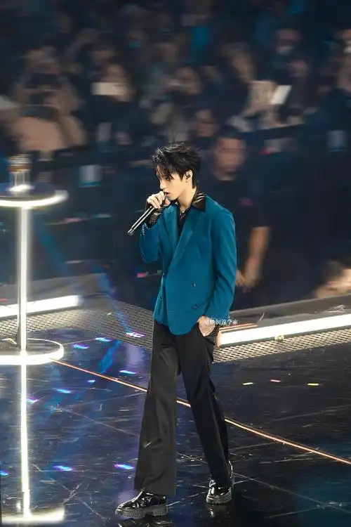 刘耀文澳门演唱会