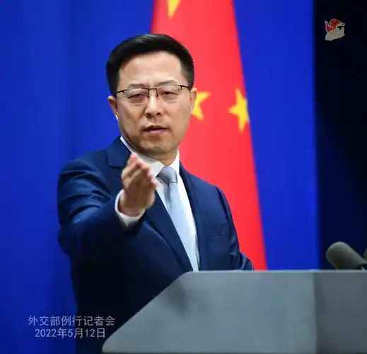 2022年5月12日外交部发言人赵立坚主持例行记者会