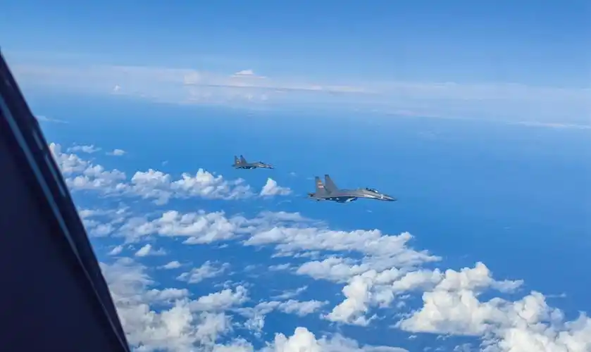 东部战区接续开展联合演训