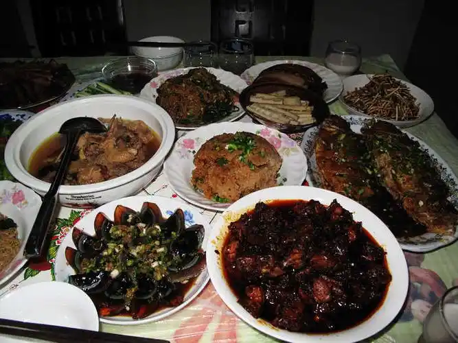 57,团圆饭桌上简单的酒菜