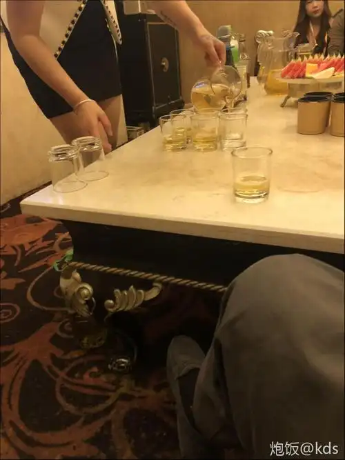 晚上有人一起玩夜场吗