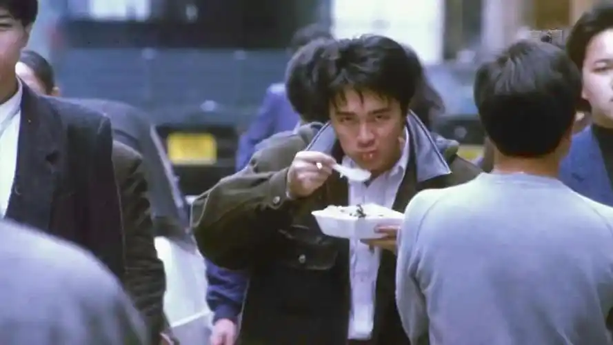 借星爷早期"非无厘头"片《咖喱辣椒》,浅谈传统港式喜剧的标配