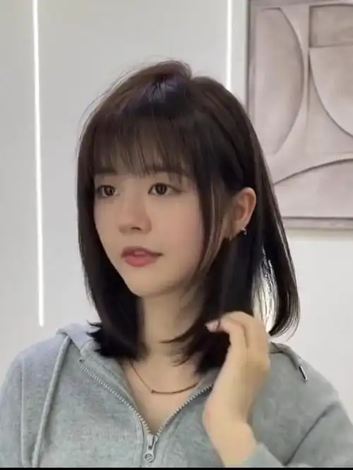 减龄锁骨发显脸小免打理减龄法式刘海