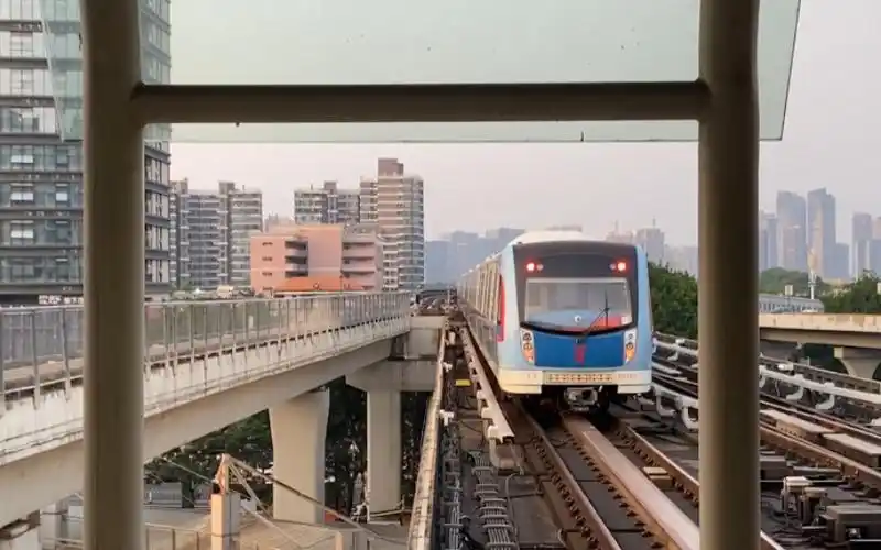 【珅仔工作室】【#广州地铁】5号线 l7型列车 05x131-132 滘口站出站