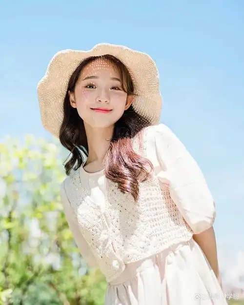 春天拍照片,没有姿势可摆,来学这篇摄影摆姿教程吧