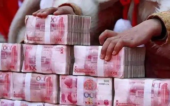 家里有大量现金的人今明两年为什么睡不着觉几个原因很无奈