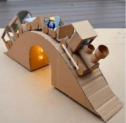 厉害了用纸箱给孩子做益智玩具这得省多少买玩具的钱