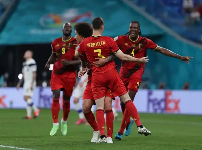 高清图集2020欧洲杯芬兰02比利时210p