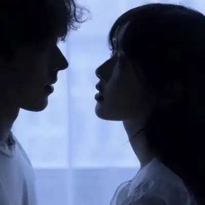 好看又低调的情侣头像霸气