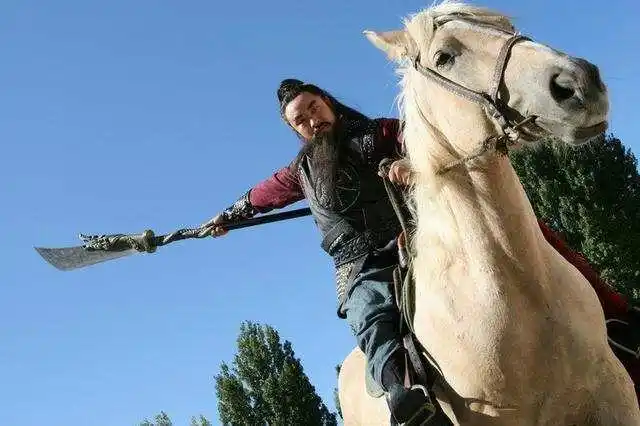 五年级 童怡萱 水浒人物评传之四十二——天勇星～大刀-关胜