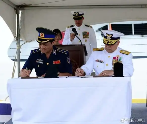 美国将退役海警船交付越南海警