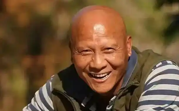 这三位"秃头反派"演员,戏里让人恨得牙痒痒,戏外让人感动不已