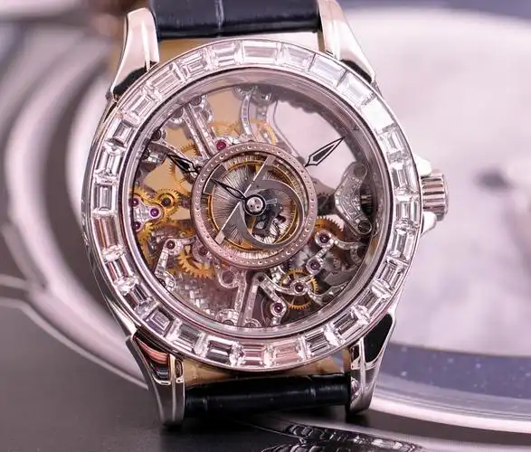 欣赏-pt950铂金 omega 欧米茄 中置镂空陀飞轮 5945.30.