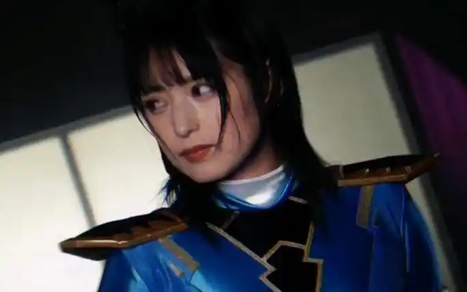 这位giga蓝衣女战士有谁认识吗?