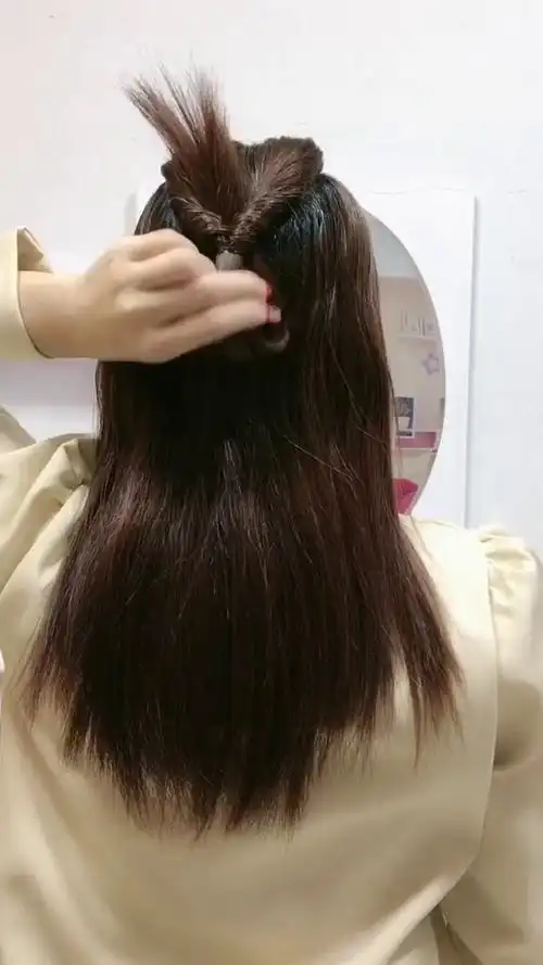 胖女孩怎样扎头发漂亮 胖女孩怎样扎头发显瘦