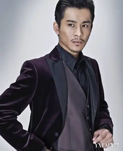 复古大奔头发型男 依然走在时尚前沿