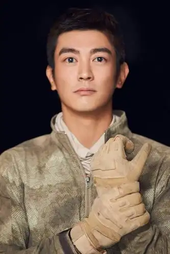 这些男明星的眼睛都不小,嗯哼爸领衔大眼睛男星