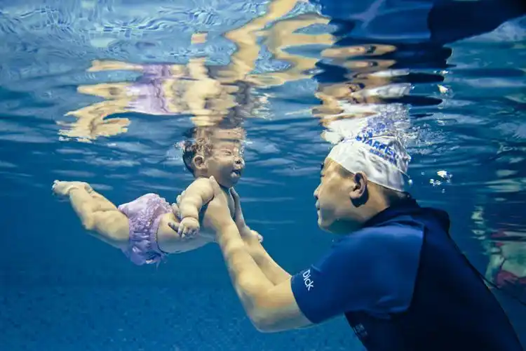 北京市专业性的亲子游泳中心 - 云盟在线