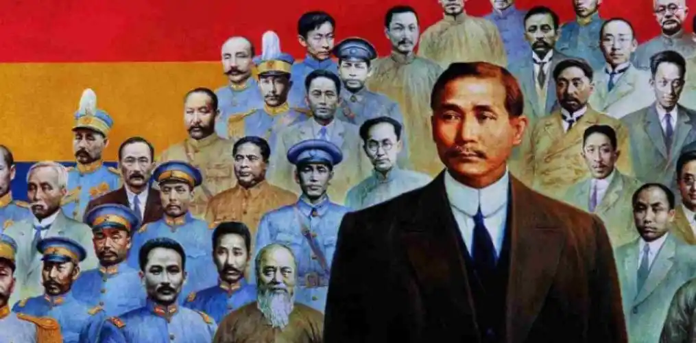 国父孙中山1911年,在辛亥革命的炮火声中,中国人民终于推翻了两千年的
