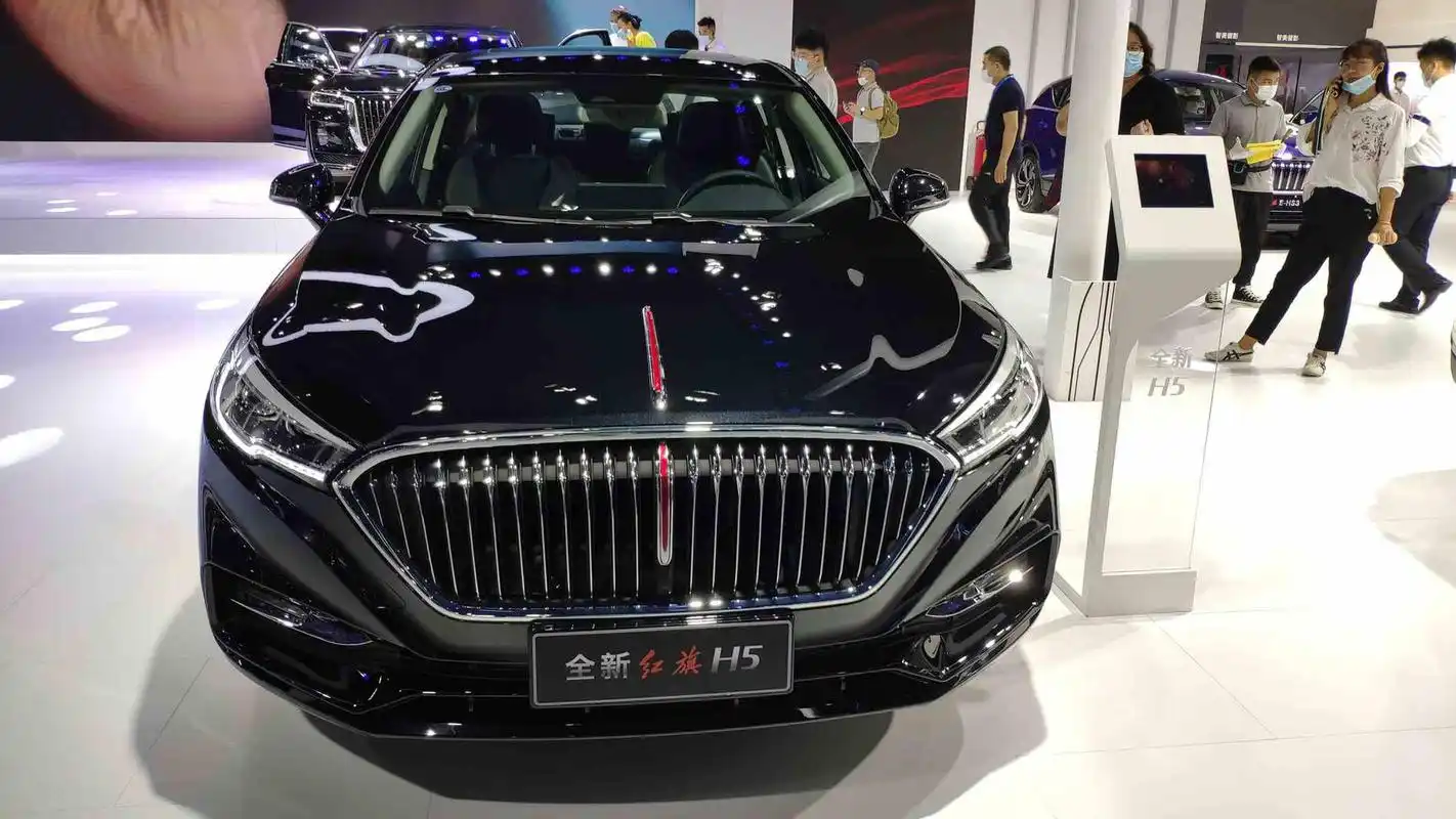 2020年成都车展:2020款红旗h5实车