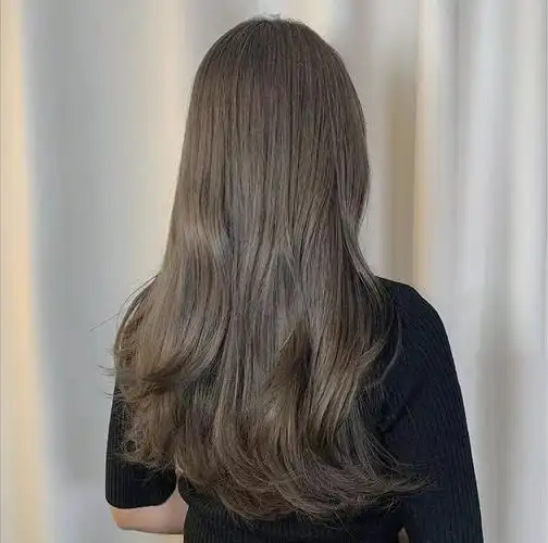 染了个亚麻色,效果不输发廊,发质竟然也变好了_新浪财经_新浪网