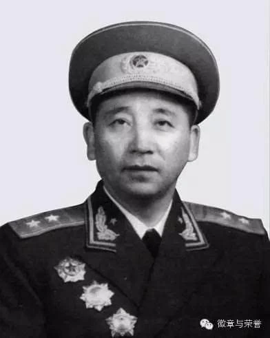 秦基伟中将亲述往事:被误会当街调戏妇女