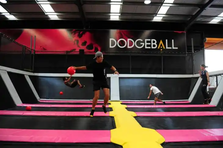 9元起抢望城区latitude乐图空间单人票,顶级室内运动公园,趁现在,放肆