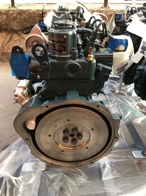 久保田发动机:d722-e4b,10.2kw/2500rpm - 抖音