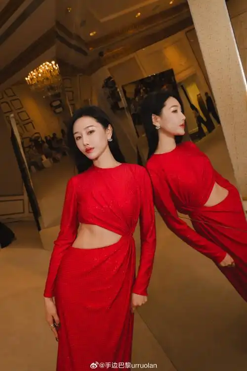 和乔欣,红姐边吃边边看秀,可爱不分年龄9597  la mofiel的10年大