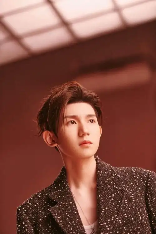 王源:坚持音乐梦想,发展却稍显吃力