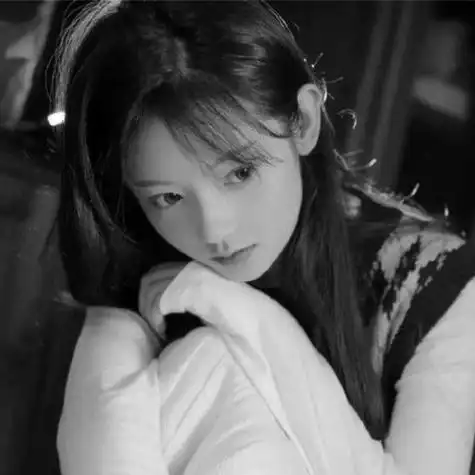 头像黑白图片2023最火爆女生伤感
