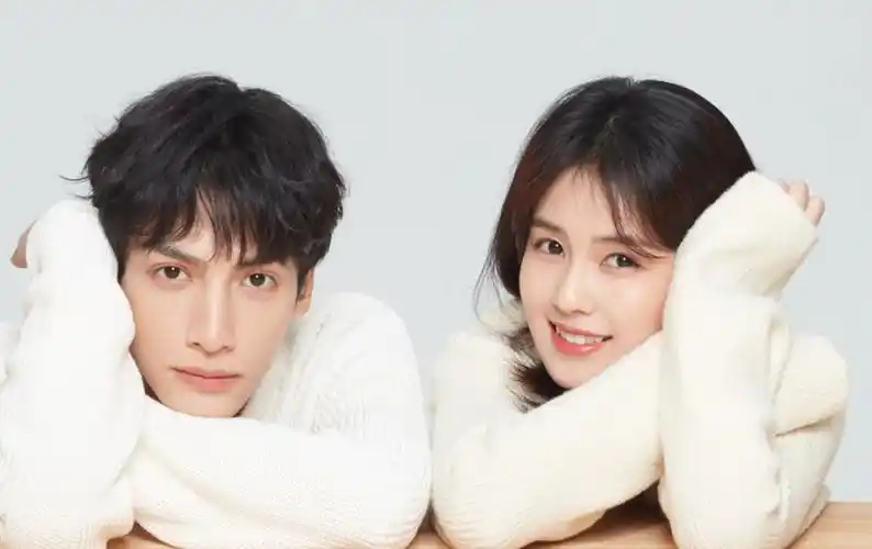 q5:《半是蜜糖半是伤》男女主第几集在一起?