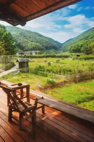 抓住夏天的尾巴隐居山林尽享田园生活的悠然自得