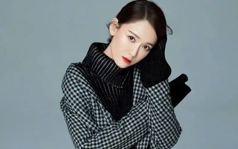 陈乔恩节后晒减肥,网友热议:女明星的身材管理真是绝了!