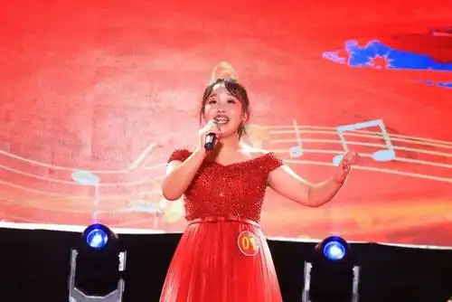 的小孩》王国胜《欢聚一堂》张雪芳《梅花泪》李莉《五星红旗飘起来》