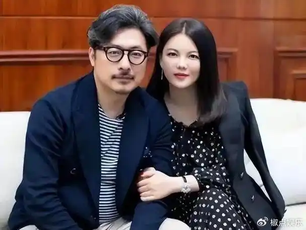 离婚后,李湘和前夫首次合伙开公司,注册资本50万,李湘持股99%|李湘