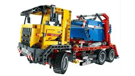 乐高积木:科技机械组系列42024货柜车