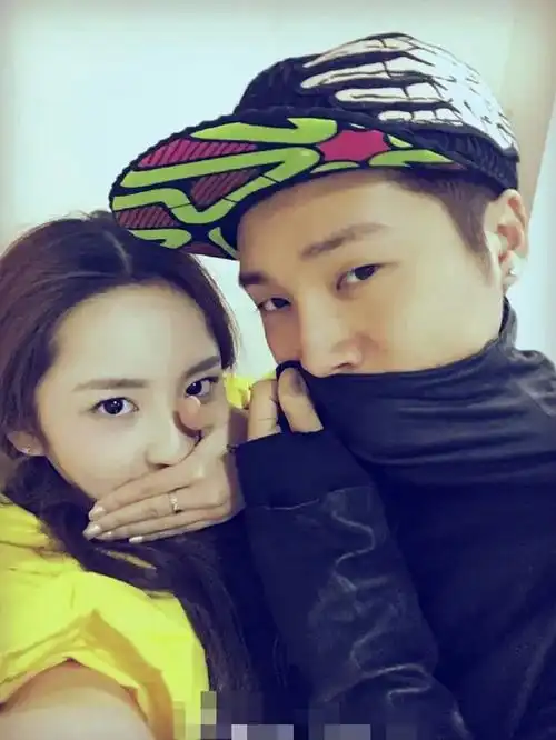 8岁女孩与20岁男生相恋多年的mi2组合如今步入婚姻这是恋童癖吗