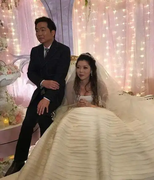 可能提到殷琦很多人不是很熟悉,因其在台湾还是比较有名的,殷琦作为